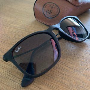 Ray-Ban Sporty Sunglasses